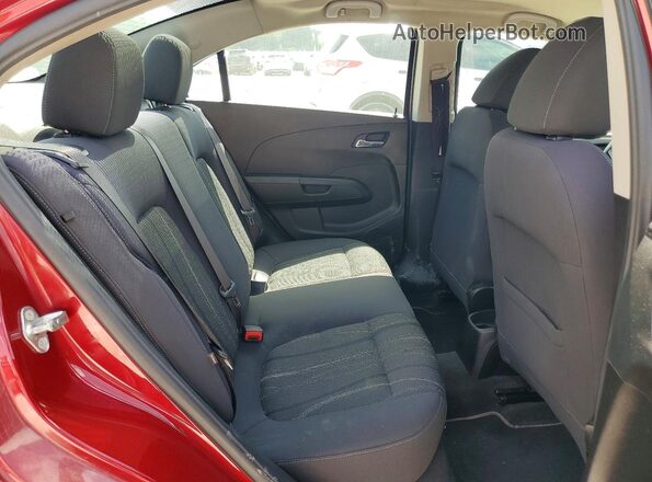 1G1JD5SH2J4119079 2018 CHEVROLET SONIC Красный Вид задних сидений