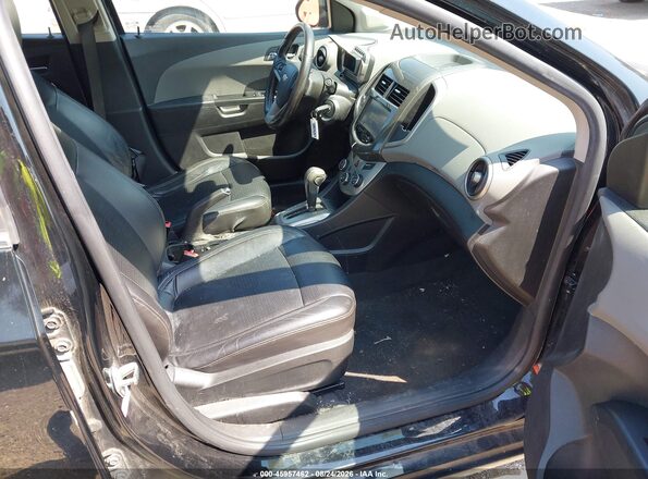1G1JE5SB2G4135512 2016 CHEVROLET SONIC Black Սալոնի դիմացի տեսք