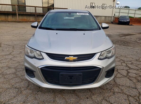 1G1JF5SB1J4138048 2018 CHEVROLET SONIC Silver Vista frontal