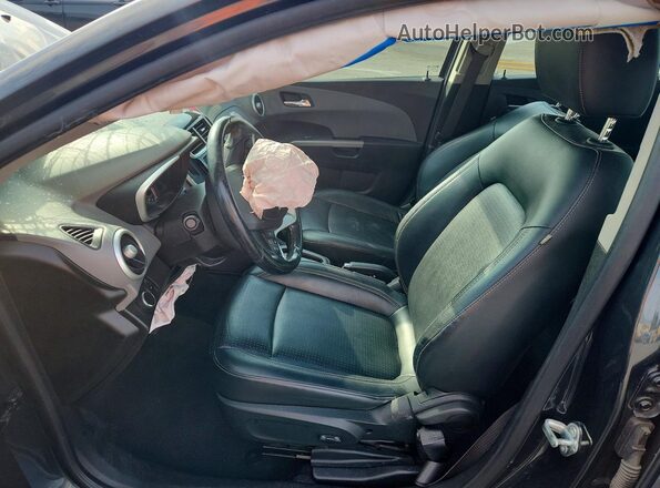 1G1JF5SB3K4123374 2019 CHEVROLET SONIC Charcoal წინა სალონის ხედი