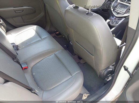 1G1JF5SB6H4141179 2017 CHEVROLET SONIC White Vista de la etiqueta del VIN