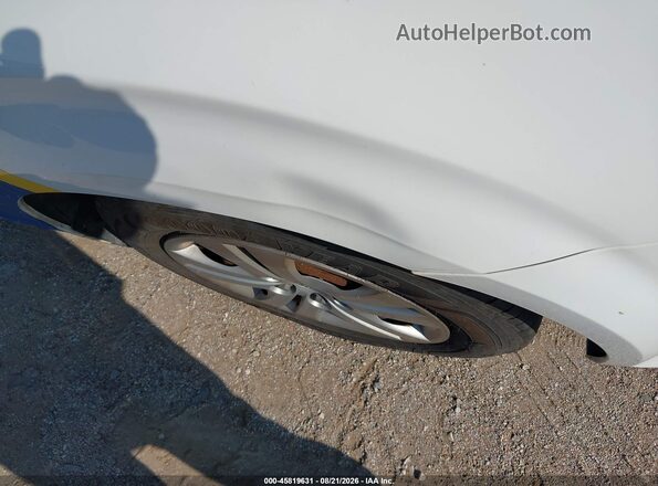 1G1JG6SH3J4133568 2018 CHEVROLET SONIC White Вид щитка приладів