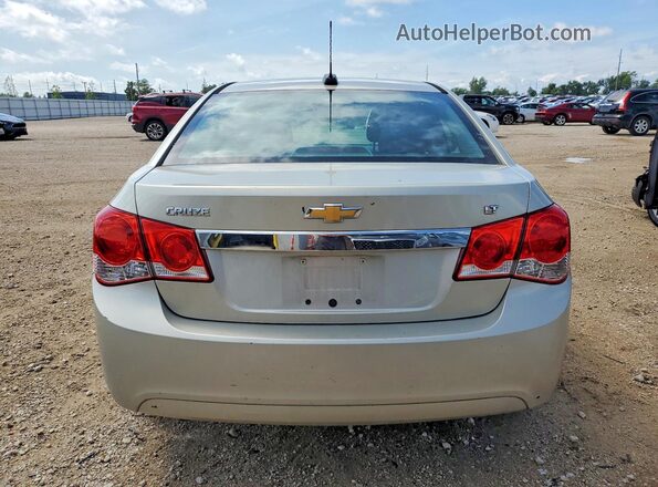 1G1PC5SB8F7223283 2019 CHEVROLET CRUZE Gold Вид ззаду