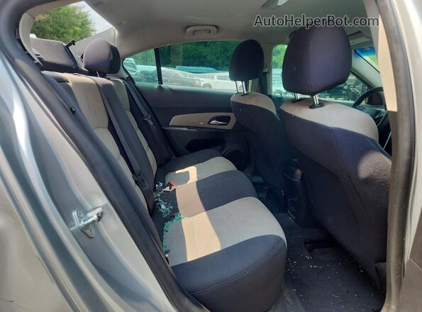 1G1PC5SG4G7112002 2016 CHEVROLET CRUZE Silver Вид задніх сидінь
