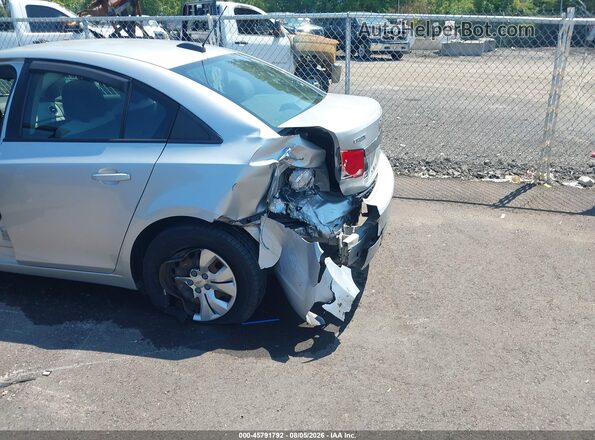 1G1PC5SH1G7212387 2016 CHEVROLET CRUZE Серебряный Вид спереди