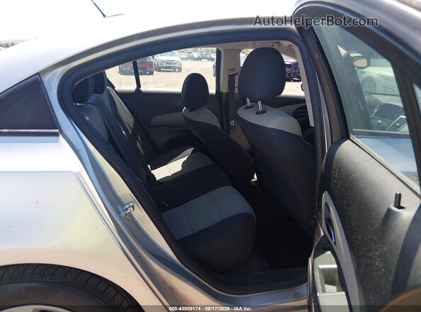 1G1PC5SH4G7197173 2016 CHEVROLET CRUZE Silver Вид наклейки з VIN-кодом