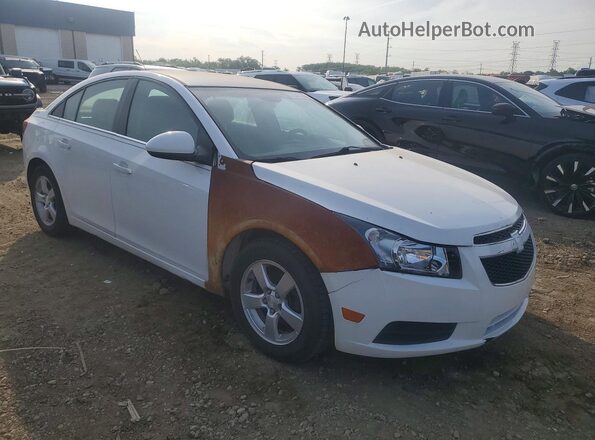 1G1PE5SB2G7174626 2016 CHEVROLET CRUZE White Front right