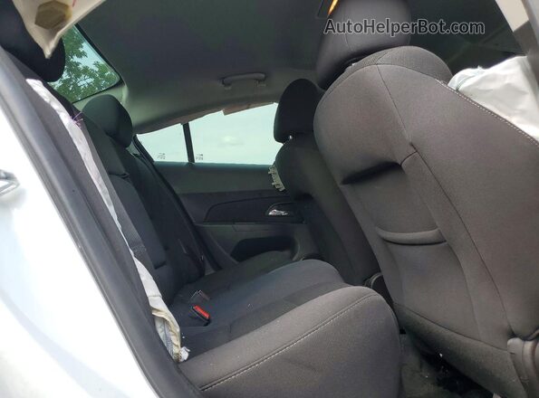 1G1PE5SB4G7109938 2016 CHEVROLET CRUZE White Вид задніх сидінь