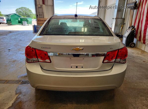 1G1PE5SBXG7113265 2016 CHEVROLET CRUZE Silver უკანა ხედი