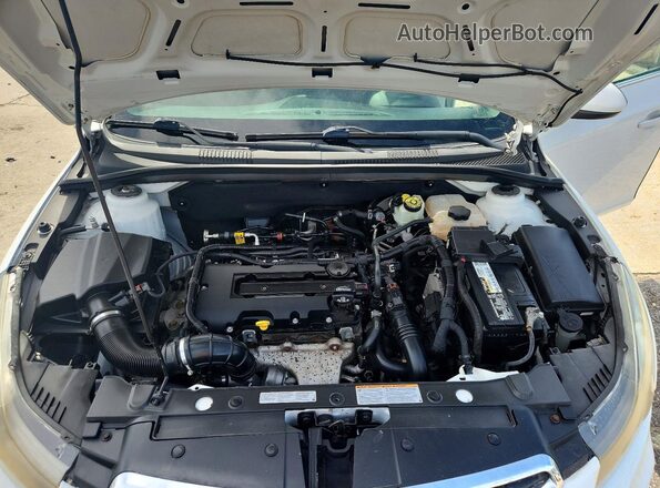 1G1PE5SBXG7187558 2016 CHEVROLET CRUZE Белый Вид задней части салона