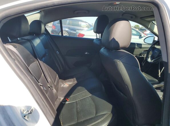 1G1PF5SB0G7125616 2016 CHEVROLET CRUZE White Հետևի նստատեղերի տեսք