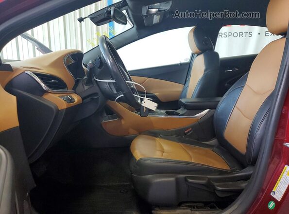 1G1RB6S54HU103898 2017 CHEVROLET VOLT Burgundy Widok wnętrza z przodu