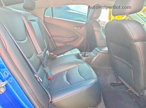 1G1RB6S58HU123068 2017 CHEVROLET VOLT Blue Rear seats view