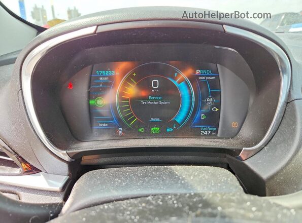1G1RD6S59JU155169 2018 CHEVROLET VOLT Gray ხელსაწყოთა პანელის ხედი