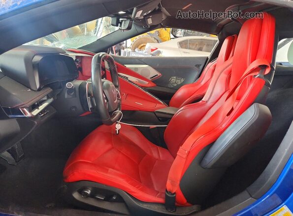 1G1Y72D42L5109129 2020 CHEVROLET CORVETTE Blue Вид салону спереду