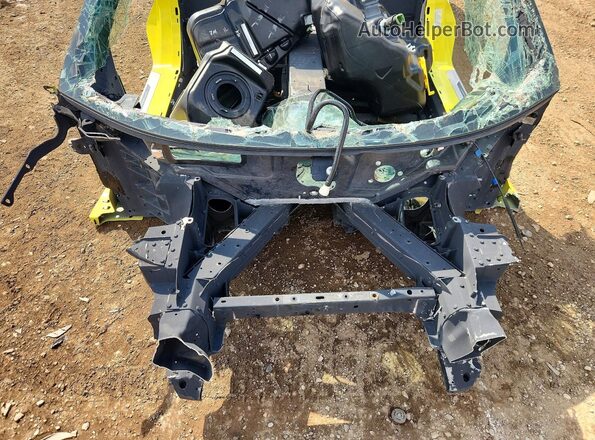 1G1Y82D45L5118601 2020 CHEVROLET CORVETTE Yellow Rear interior view