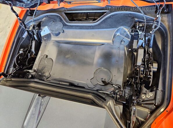 1G1YA3D49S5113152 2025 CHEVROLET CORVETTE Orange Вид задньої частини салону