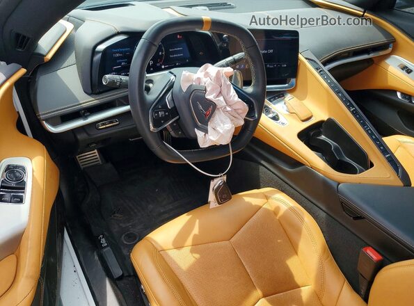 1G1YB2D49M5117101 2021 CHEVROLET CORVETTE White Dashboard view