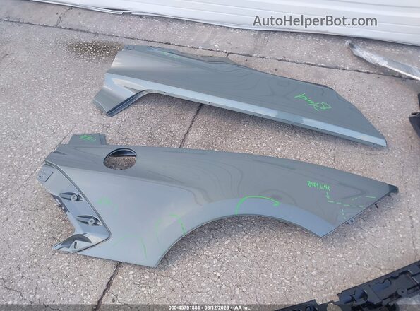 1G1YB3D47R5128045 2024 CHEVROLET CORVETTE Gray 