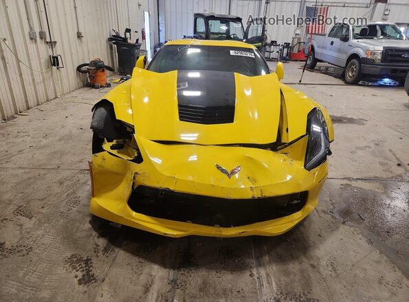 1G1YD2D73H5109652 2017 CHEVROLET CORVETTE Желтый Вид спереди