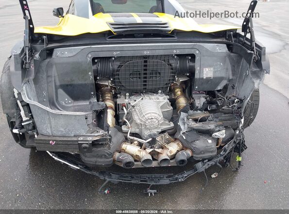 1G1YF3D30S5605156 2025 CHEVROLET CORVETTE Yellow Вид спереду