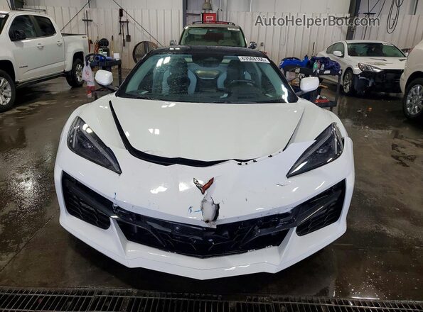 1G1YF3D33R5601175 2024 CHEVROLET CORVETTE White Widok z przodu