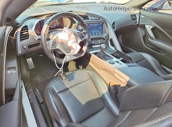 1G1YV2D75K5107759 2019 CHEVROLET CORVETTE White Widok deski rozdzielczej