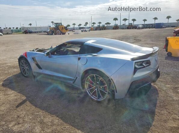1G1YX2D75H5111829 2017 CHEVROLET CORVETTE Серебряный Задняя левая четверть