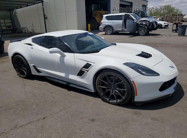 1G1YY2D78H5121719 2017 CHEVROLET CORVETTE White Front right