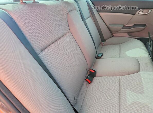 1G1ZB5ST0LF011080 2020 CHEVROLET MALIBU White Widok tylnych siedzeń