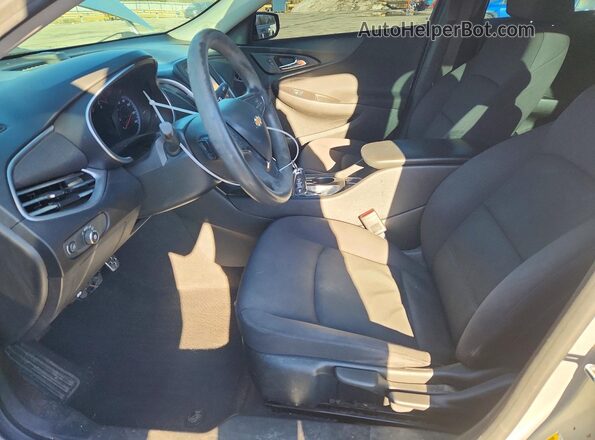 1G1ZB5ST1HF226295 2017 CHEVROLET MALIBU Silver Vista interior delantera