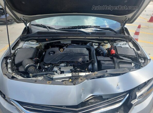 1G1ZB5ST4HF128667 2017 CHEVROLET MALIBU Silver Widok wnętrza z tyłu