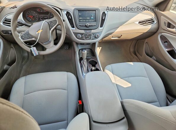 1G1ZB5ST7HF291412 2017 CHEVROLET MALIBU White Widok deski rozdzielczej