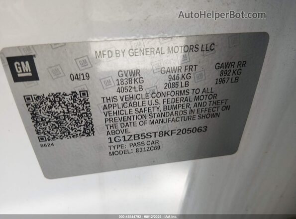 1G1ZB5ST8KF205063 2019 CHEVROLET MALIBU Белый Вид подкапотного пространства