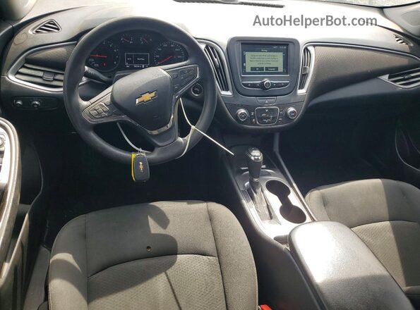 1G1ZB5ST9HF132696 2017 CHEVROLET MALIBU Silver წინა პანელის ხედი