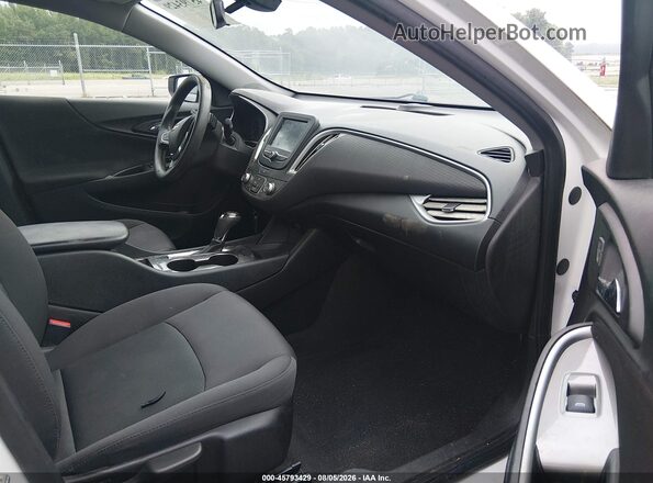 1G1ZB5ST9HF243023 2017 CHEVROLET MALIBU White Вид салону спереду