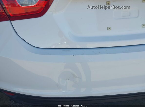 1G1ZC5ST2LF134568 2020 CHEVROLET MALIBU Белый Вид щитка приборов