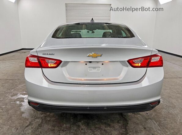1G1ZC5ST4LF082585 2020 CHEVROLET MALIBU Серебряный Вид сзади