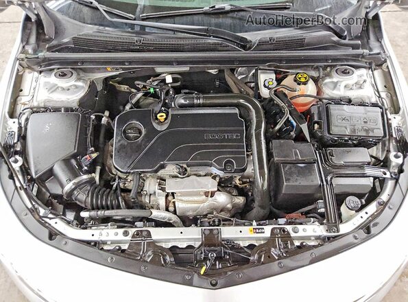 1G1ZC5ST4LF082585 2020 CHEVROLET MALIBU Серебряный Вид задней части салона