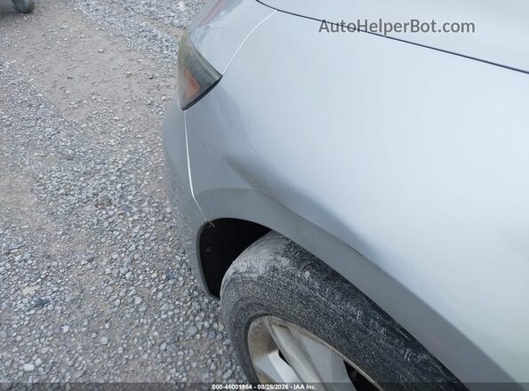 1G1ZD5ST0JF134661 2018 CHEVROLET MALIBU Silver Front view