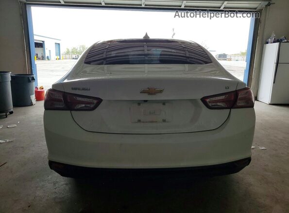 1G1ZD5ST0LF090132 2020 CHEVROLET MALIBU Белый Вид сзади
