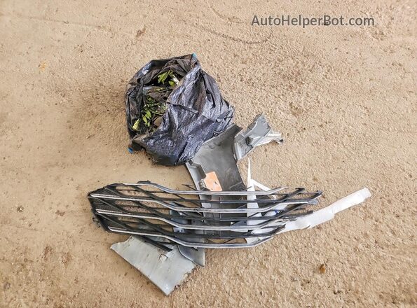 1G1ZD5ST0SF136752 2025 CHEVROLET MALIBU Silver ძრავის განყოფილების ხედი