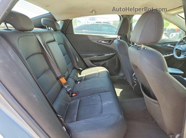 1G1ZD5ST1LF028240 2020 CHEVROLET MALIBU Silver Vista de los asientos traseros