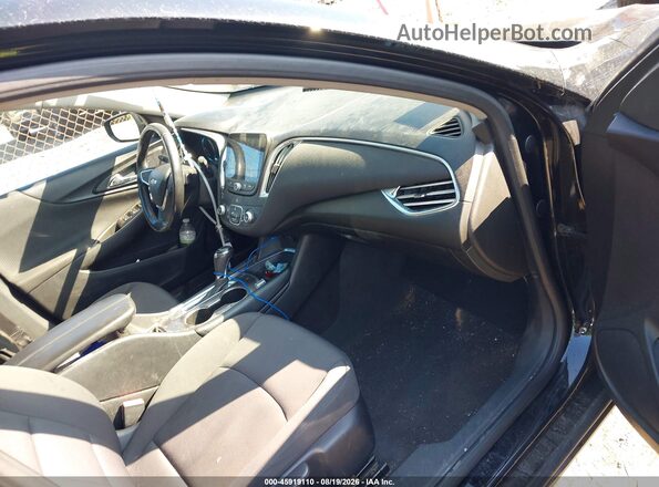 1G1ZD5ST2JF223390 2018 CHEVROLET MALIBU Черный Вид салона спереди
