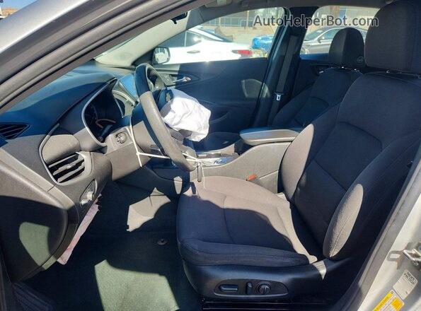 1G1ZD5ST2NF142962 2022 CHEVROLET MALIBU Silver Вид салону спереду