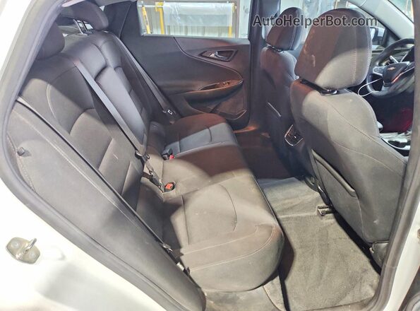 1G1ZD5ST3KF215400 2019 CHEVROLET MALIBU White Vista de los asientos traseros