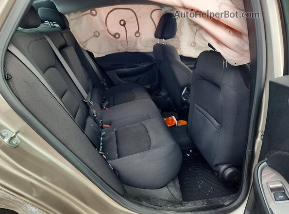 1G1ZD5ST3SF148720 2025 CHEVROLET MALIBU Коричневый Вид задних сидений