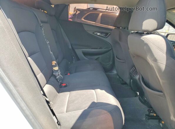 1G1ZD5ST4JF197357 2018 CHEVROLET MALIBU Silver Հետևի նստատեղերի տեսք