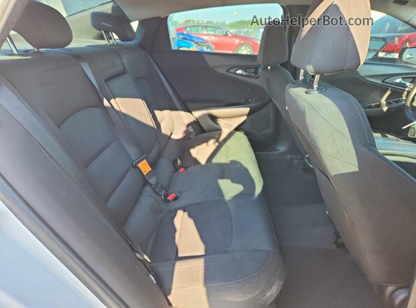 1G1ZD5ST4JF203075 2018 CHEVROLET MALIBU White Вид задніх сидінь