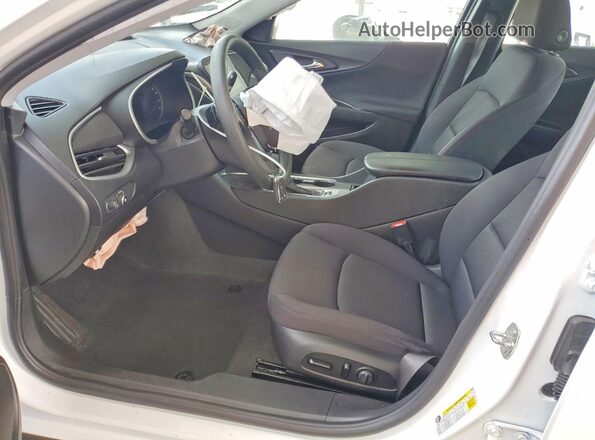 1G1ZD5ST4PF213808 2023 CHEVROLET MALIBU Белый Вид салона спереди